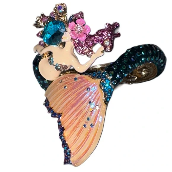 Betsy Johnson Mermaid Brooch - Picture 2 of 3